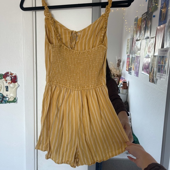 yellow striped romper - Picture 3 of 3